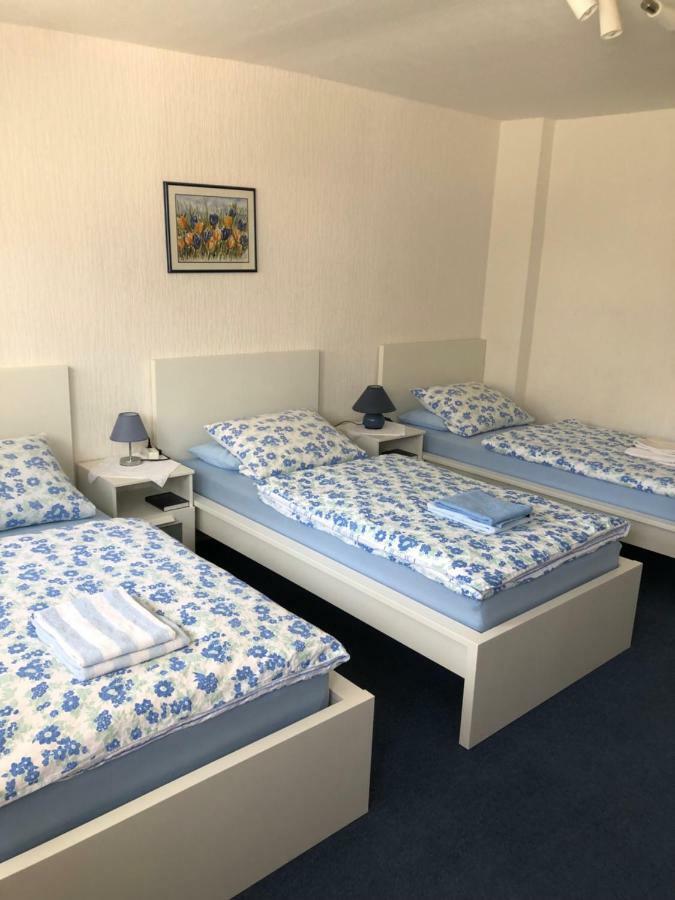 Urberacher Hof Rödermark Esterno foto