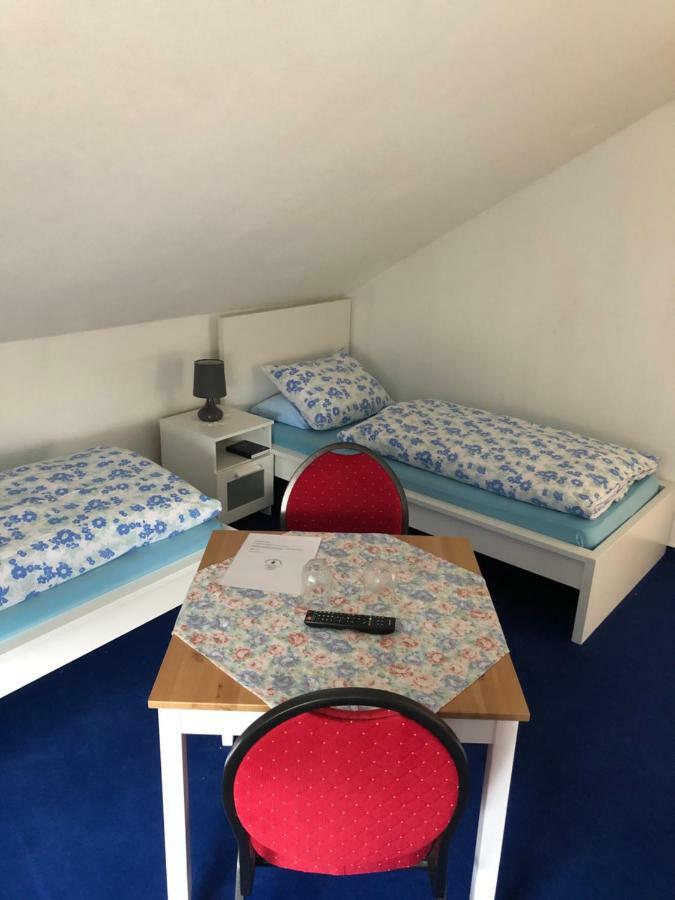 Urberacher Hof Rödermark Esterno foto